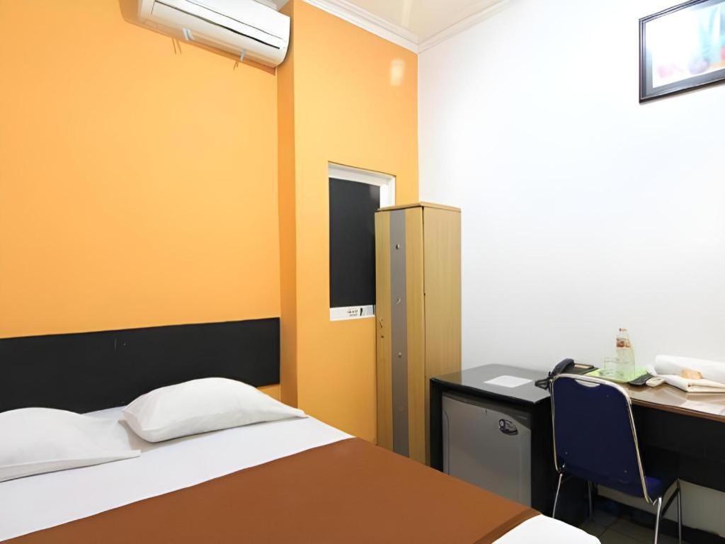 Mira Hotel Banjarmasin  Zewnętrze zdjęcie